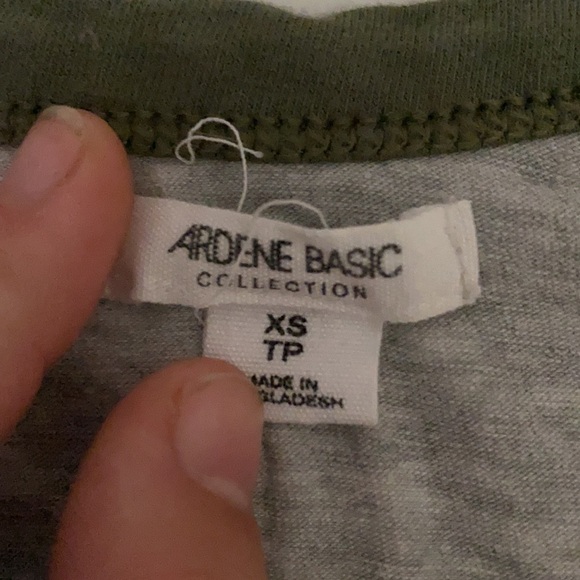 Green and grey tee - Picture 2 of 2